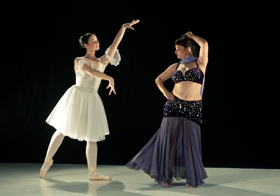 מופע ריקודי בטן - הרקדנית